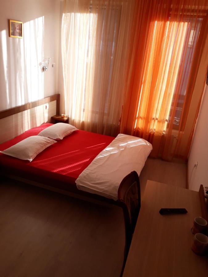 Vila Nicoleta ไบเลโอเลอเนชต์ ภายนอก รูปภาพ